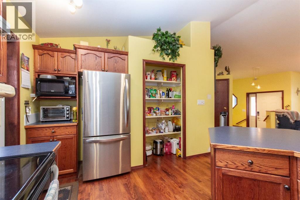 66 Stanford Boulevard, Blackfalds, Alberta  T0M 0J0 - Photo 11 - A2270843