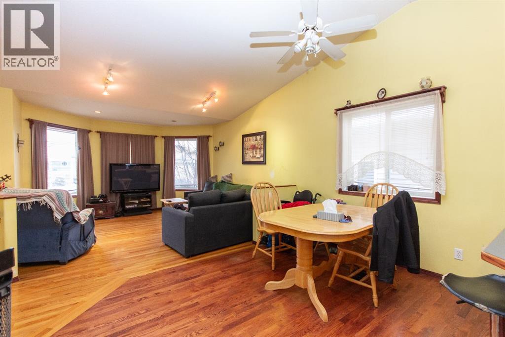 66 Stanford Boulevard, Blackfalds, Alberta  T0M 0J0 - Photo 6 - A2270843