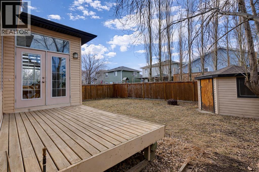 208 Fairways Bay Nw, Airdrie, Alberta  T4B 2P5 - Photo 39 - A2282573