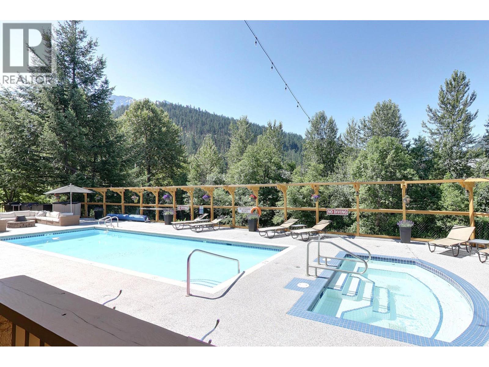 114 1490 Highway 99 Highway, Pemberton, British Columbia  V0N 2L1 - Photo 11 - R3023152