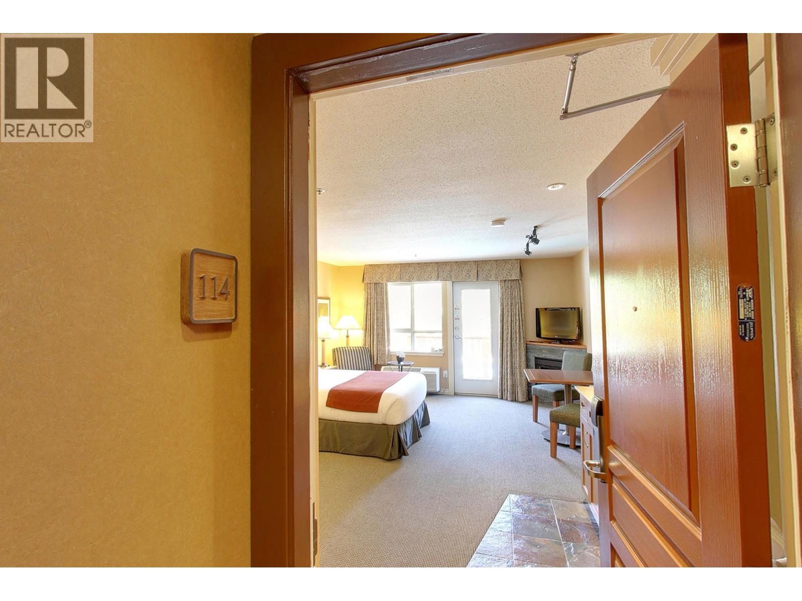 114 1490 Highway 99 Highway, Pemberton, British Columbia  V0N 2L1 - Photo 2 - R3023152