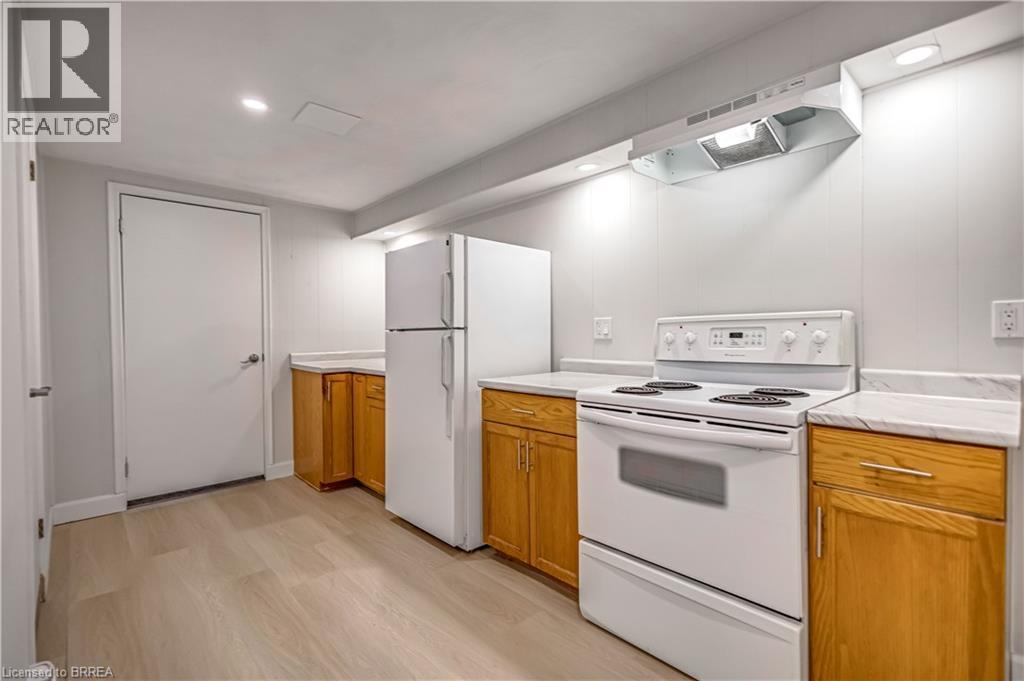 10 Harris Avenue, Brantford, Ontario  N3R 2E9 - Photo 35 - 40803959