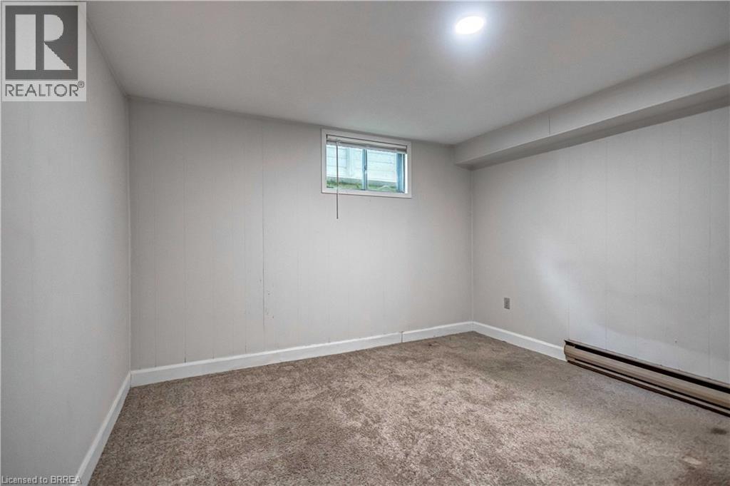 10 Harris Avenue, Brantford, Ontario  N3R 2E9 - Photo 37 - 40803959