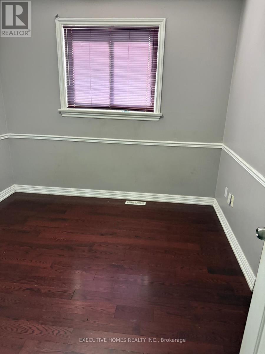 6 Manderley Pl Place, Brampton, Ontario  L6S 2S6 - Photo 24 - W12689512