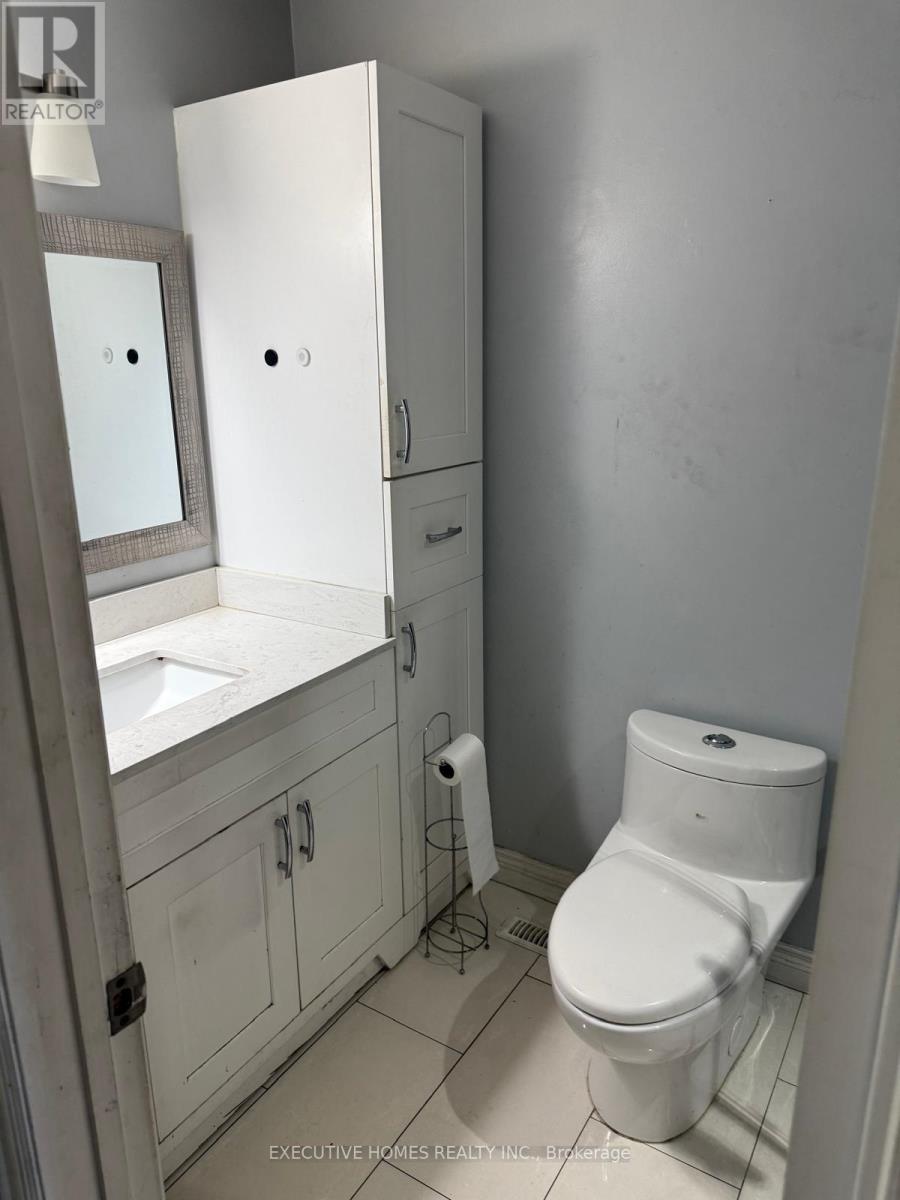 6 Manderley Pl Place, Brampton, Ontario  L6S 2S6 - Photo 18 - W12689512