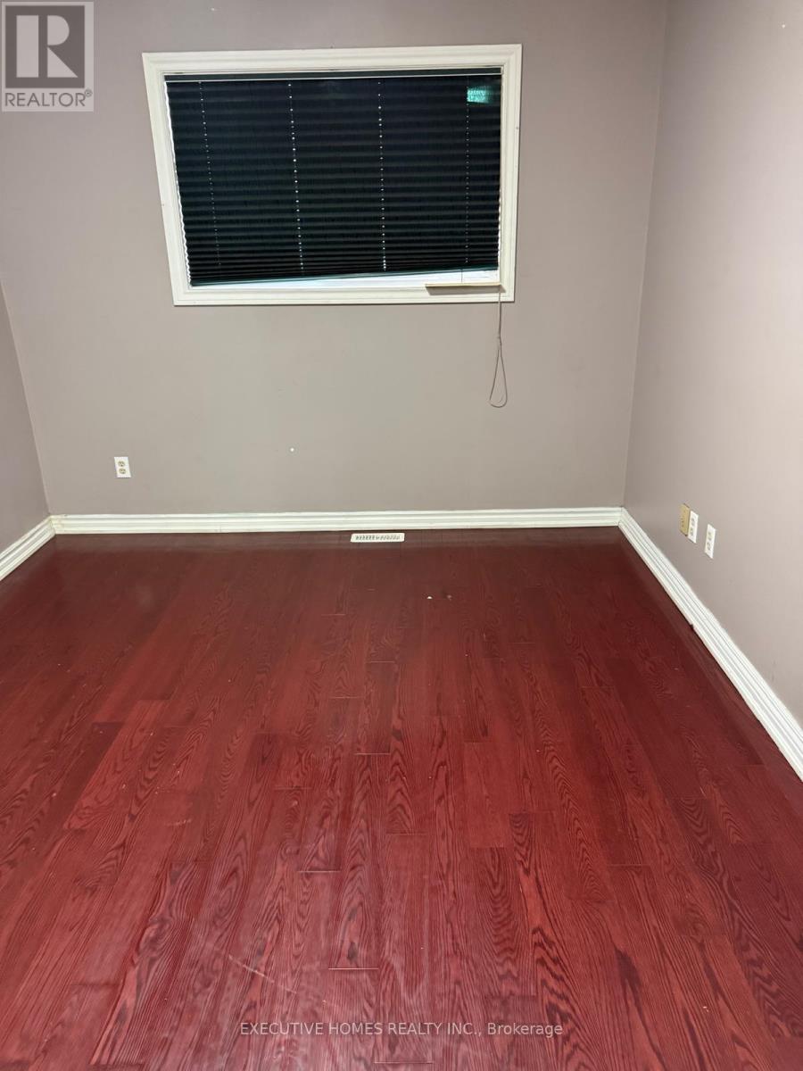 6 Manderley Pl Place, Brampton, Ontario  L6S 2S6 - Photo 20 - W12689512