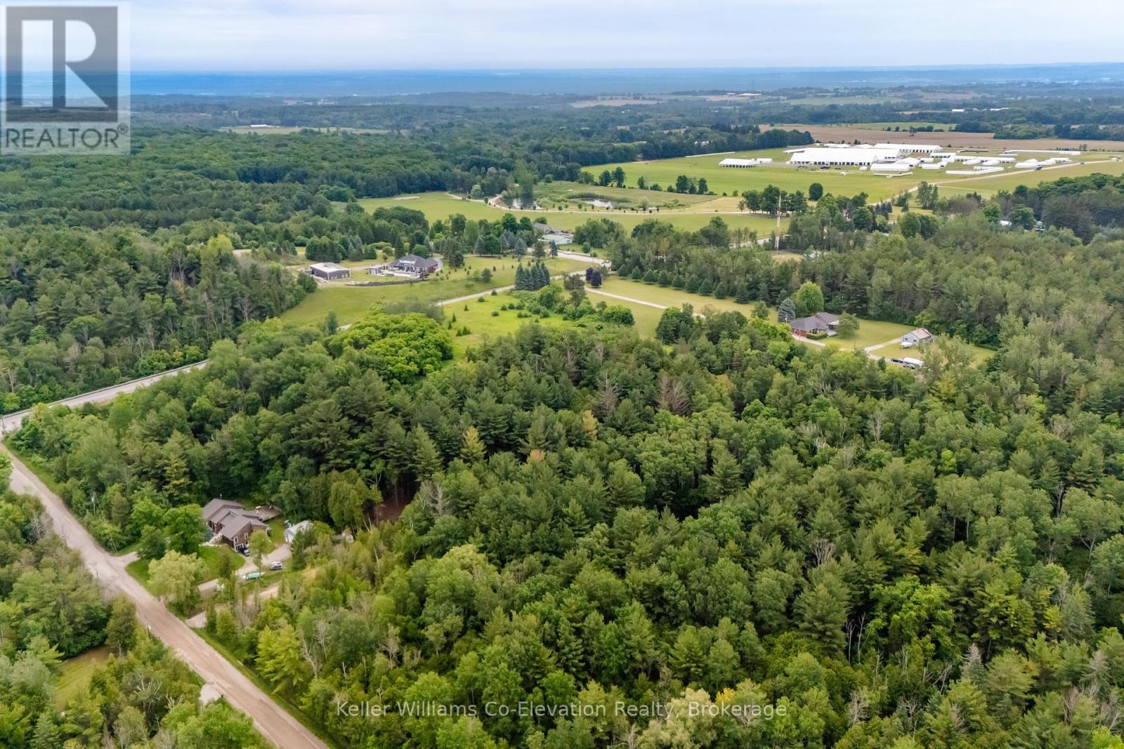 4060 10th Side Road, Bradford West Gwillimbury, Ontario  L3Z 3V2 - Photo 38 - N12773140