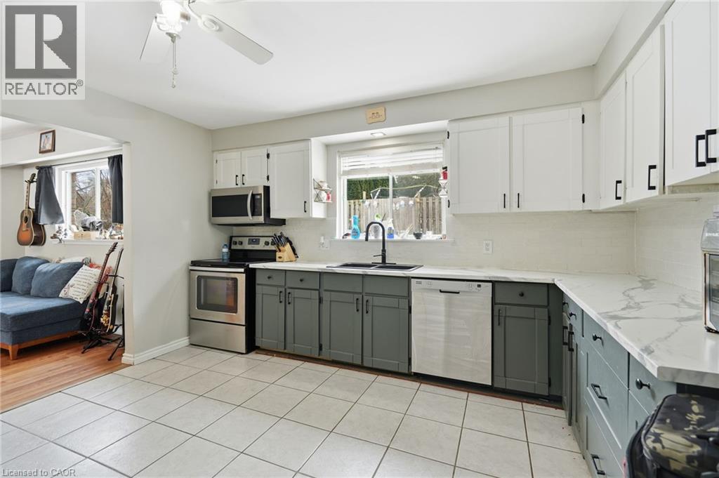 17 Strawberry Lane, Brantford, Ontario  N3T 5Z6 - Photo 8 - 40804041