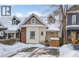 306 CUMBERLAND Avenue, Hamilton, Ontario
