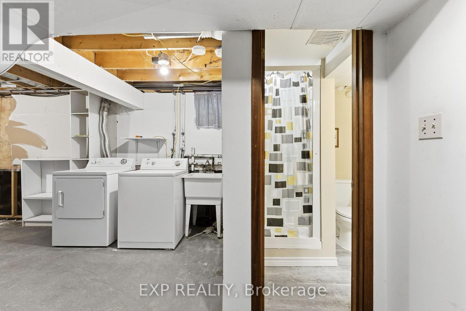 27 Morris Drive, Belleville (Belleville Ward), Ontario  K8P 5B3 - Photo 18 - X12773092