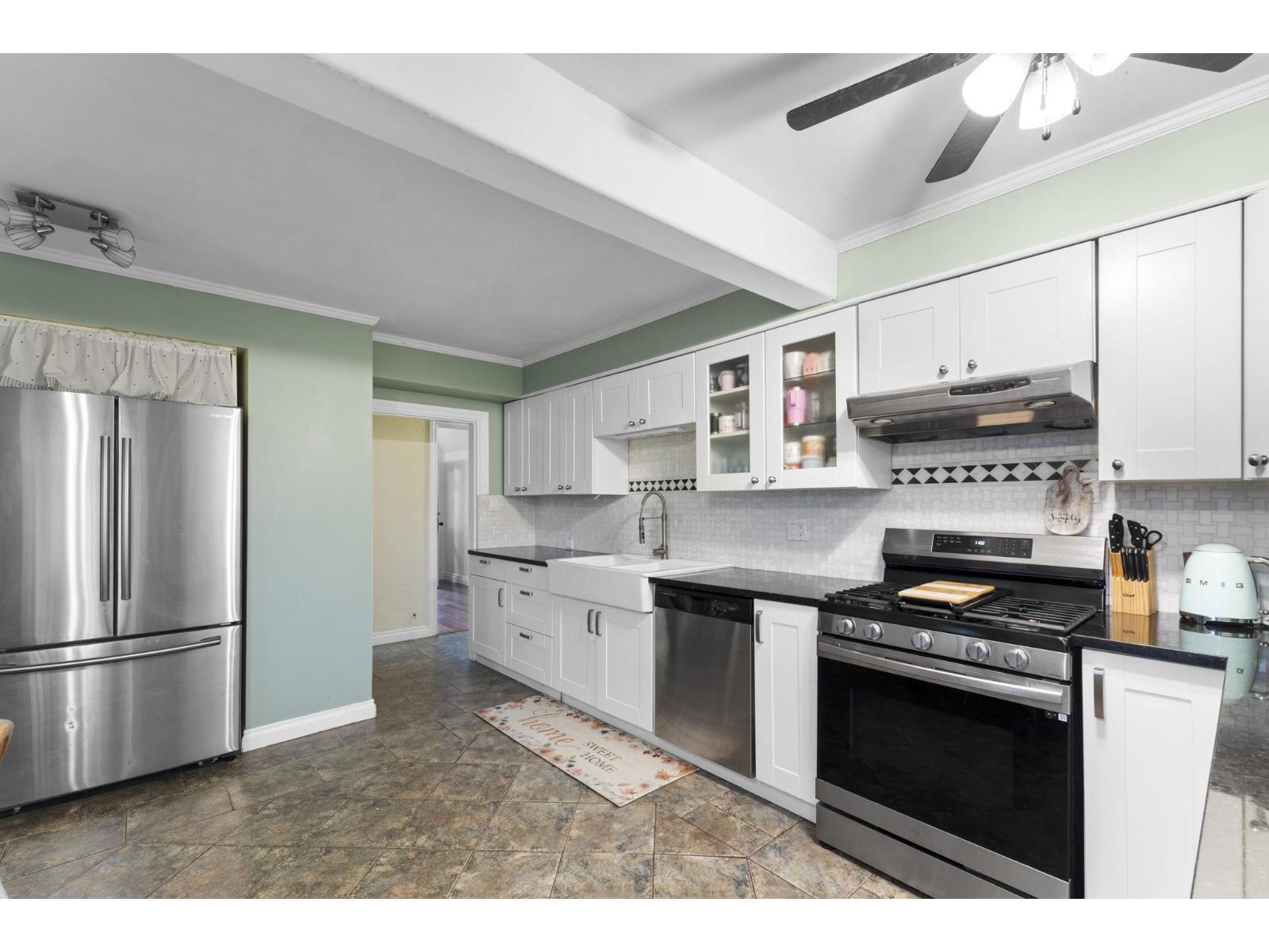 46307 Riverside Drive, Chilliwack Proper East, Chilliwack, British Columbia  V2P 3L2 - Photo 6 - R3087975