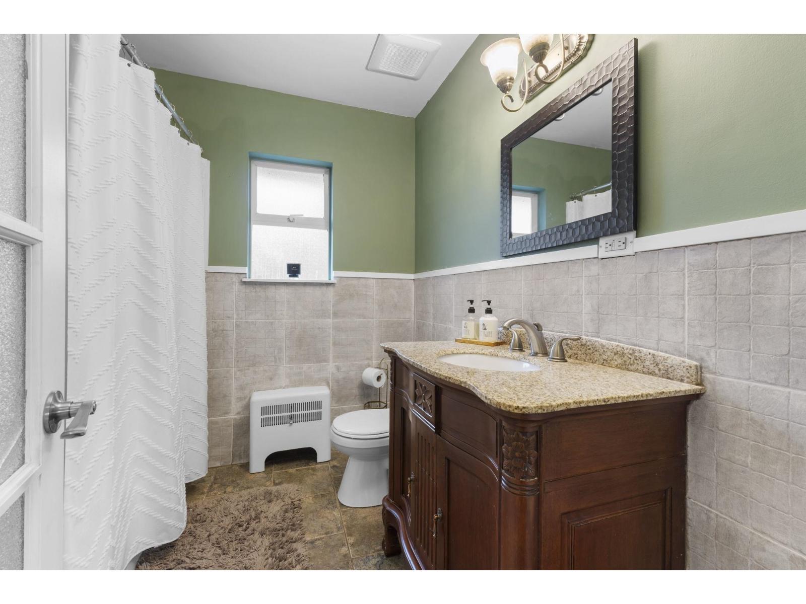 46307 Riverside Drive, Chilliwack Proper East, Chilliwack, British Columbia  V2P 3L2 - Photo 14 - R3087975