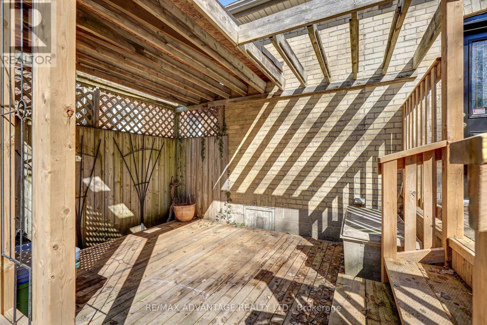 11 Josephine Street, London South, Ontario  N5Z 3N7 - Photo 40 - X12773008