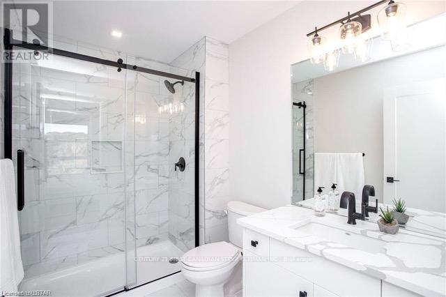 35 - 2700 Buroak Drive, London North, Ontario  N6G 5B6 - Photo 17 - X12773182