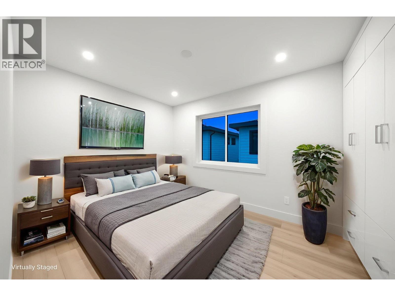 Listing Picture 28 of 34 : 3 3881 HURST STREET, Burnaby / 本拿比 - 魯藝地產 Yvonne Lu Group - MLS Medallion Club Member