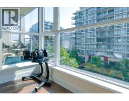 508 168 EAST ESPLANADE, North Vancouver, British Columbia