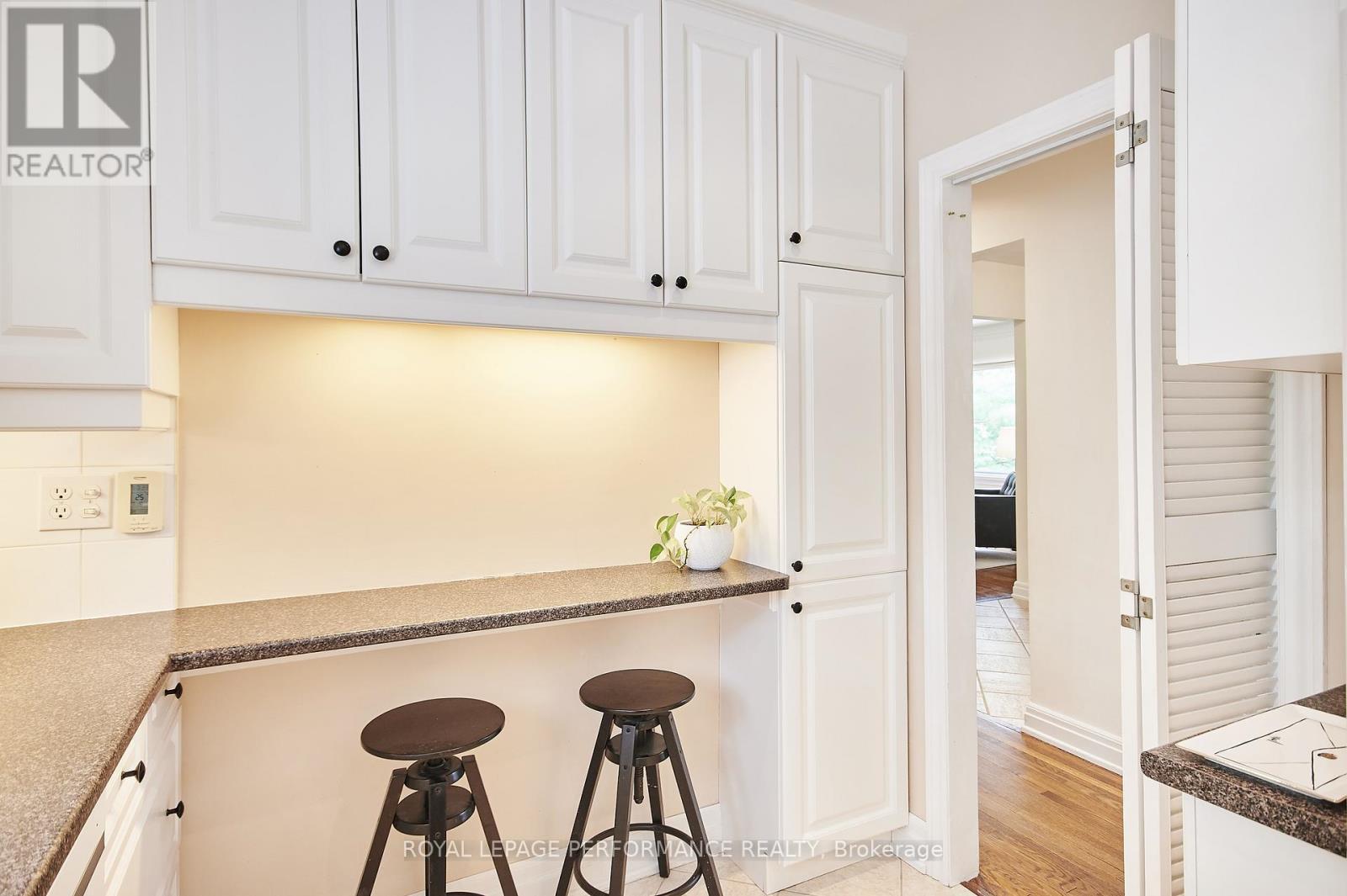 364 Cunningham Avenue, Ottawa, Ontario  K1H 6B4 - Photo 10 - X12773026