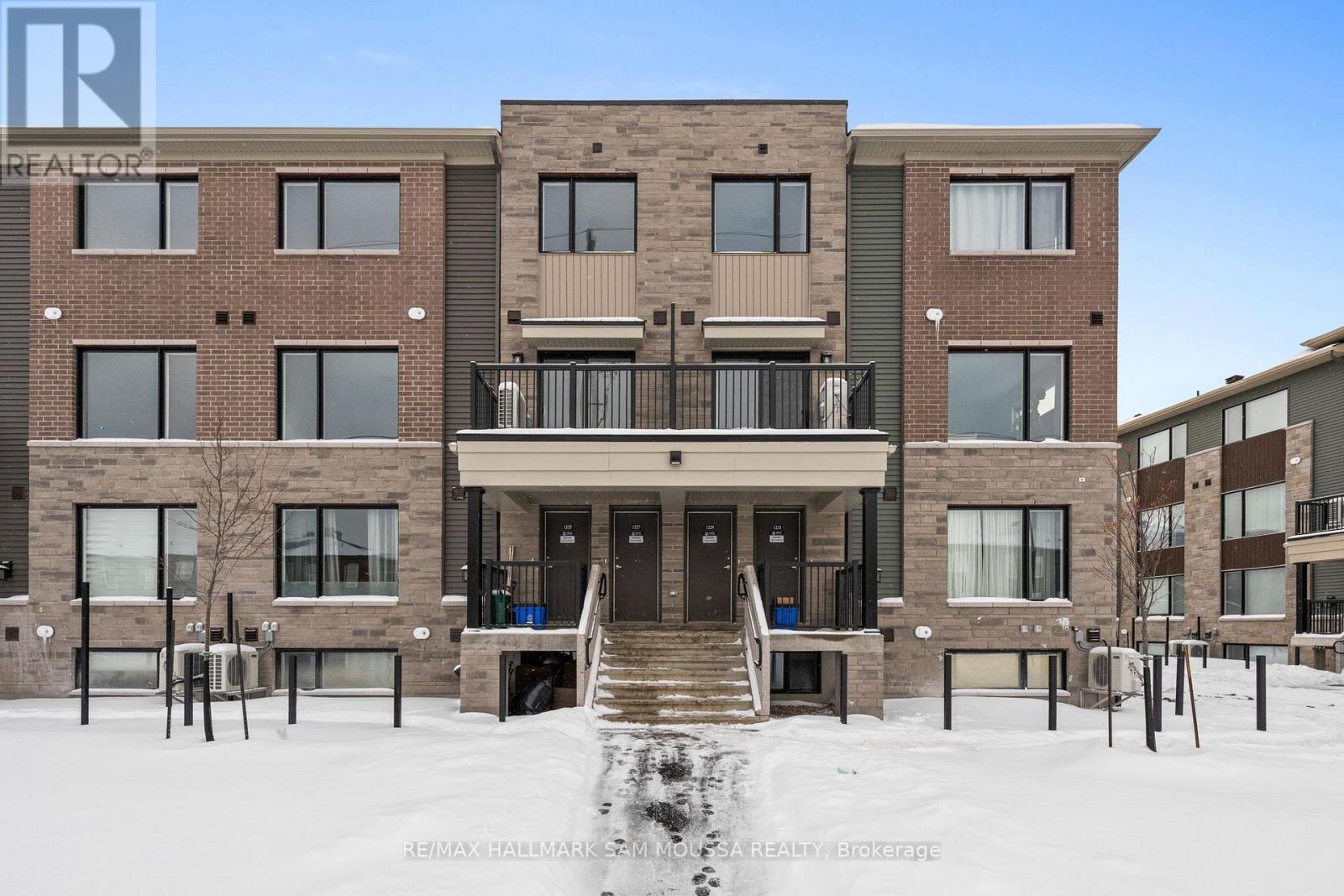 1227 CREEKWAY PRIVATE, Ottawa, Ontario