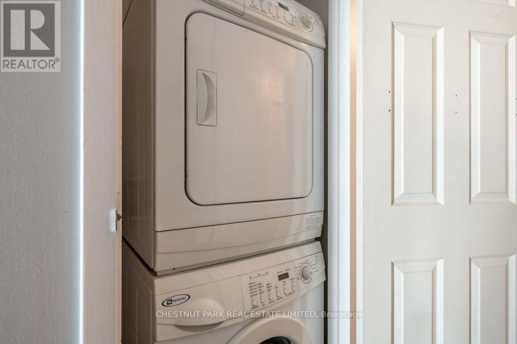 2107 - 25 The Esplanade, Toronto, Ontario  M5E 1W5 - Photo 5 - C12740092