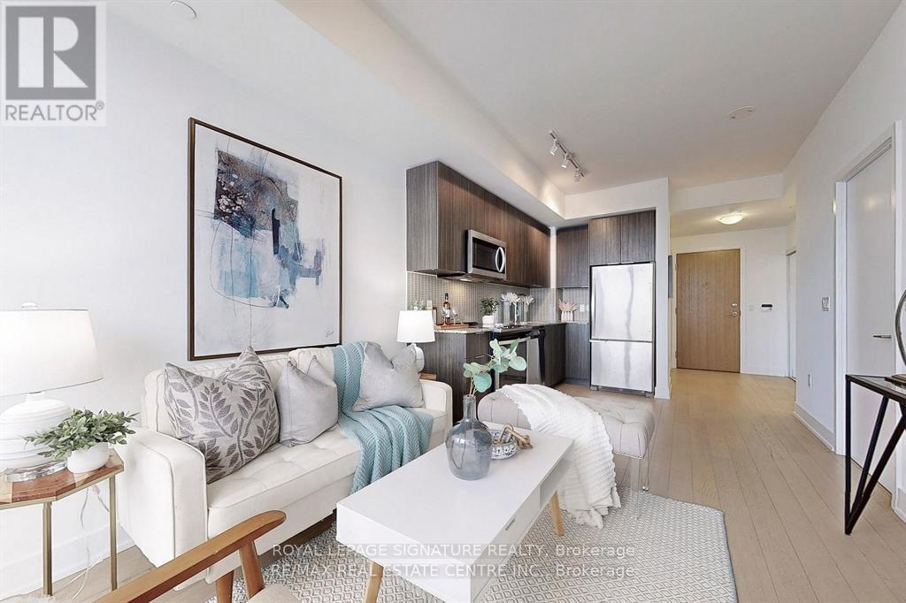 3903 - 20 Shore Breeze Drive, Toronto (Mimico), Ontario  M8V 0C7 - Photo 4 - W12766704