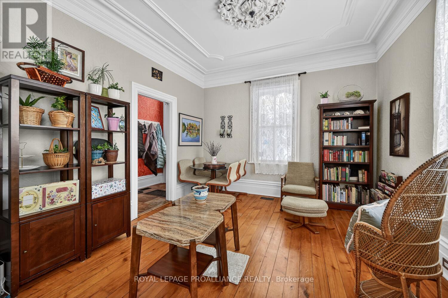 37 Orchard Street, Brockville, Ontario  K6V 2J6 - Photo 14 - X12773056