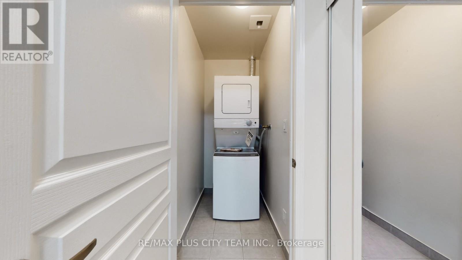 1212 - 352 Front Street W, Toronto, Ontario  M5V 0K3 - Photo 18 - C12773046