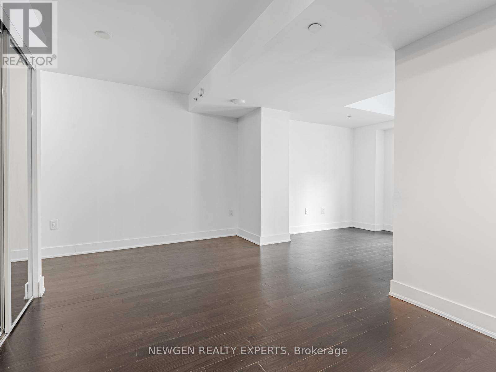 208 - 955 Bay Street, Toronto, Ontario  M5S 2A2 - Photo 17 - C12773054