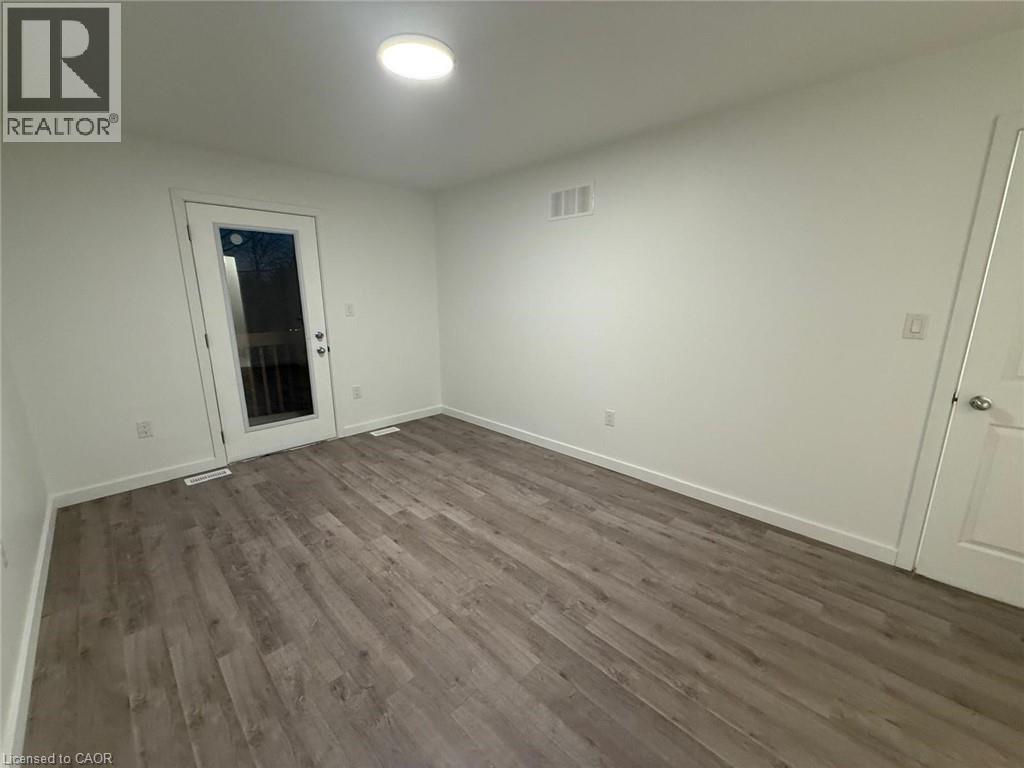 133 Highriver Trail Unit# Main, Welland, Ontario  L3C 0H6 - Photo 17 - 40803212