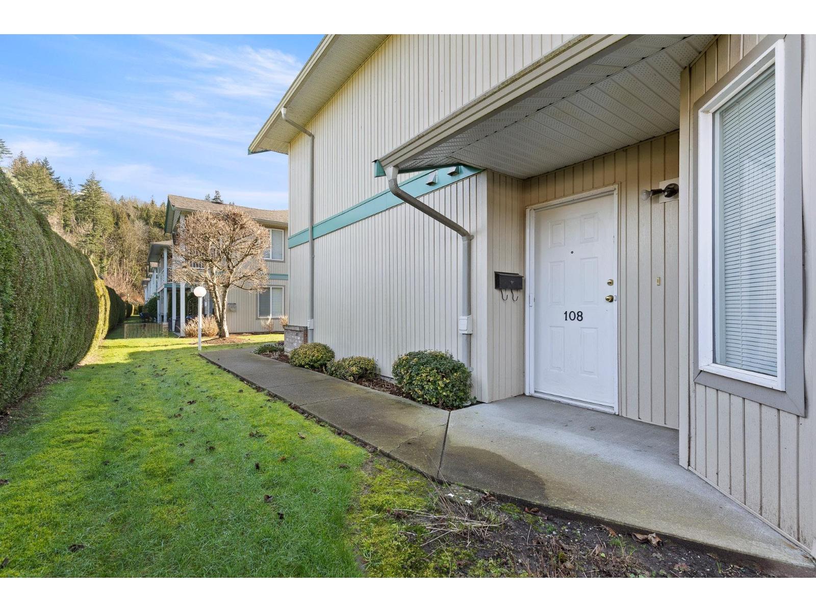 108 9855 Quarry Road, Chilliwack Proper East, Chilliwack, British Columbia  V2P 3M3 - Photo 4 - R3087830