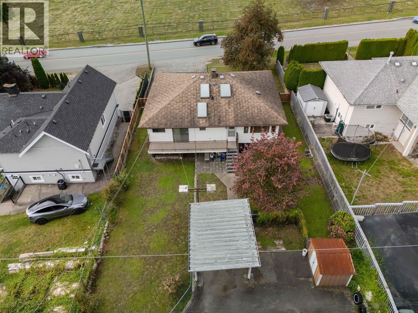 Listing Picture 30 of 33 : 4638 ROYAL OAK AVENUE, Burnaby / 本拿比 - 魯藝地產 Yvonne Lu Group - MLS Medallion Club Member