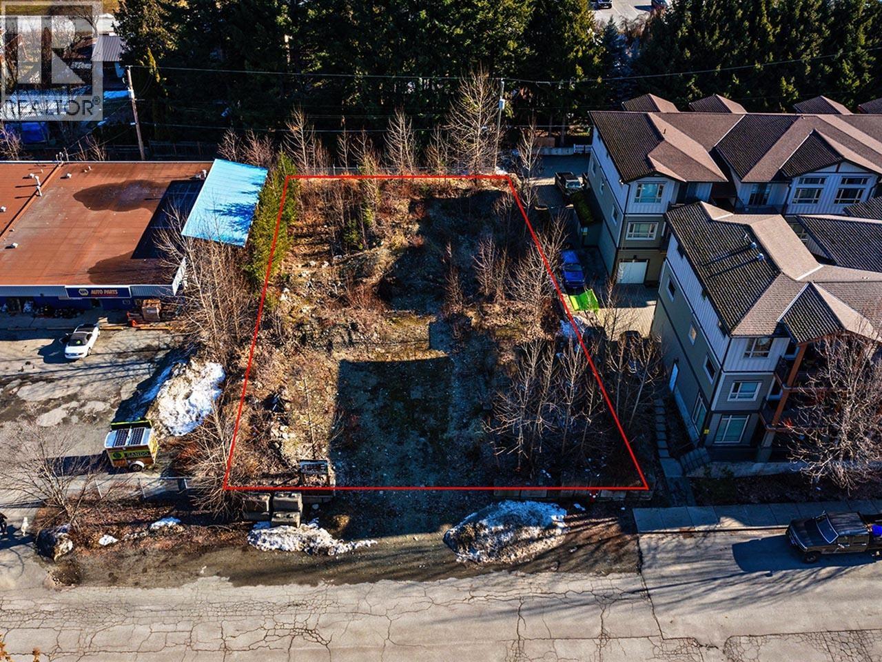 7454 PROSPECT STREET, Pemberton, British Columbia