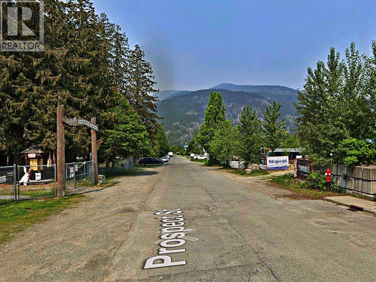 7454 Prospect Street, Pemberton, British Columbia  V0N 2L0 - Photo 6 - C8073573