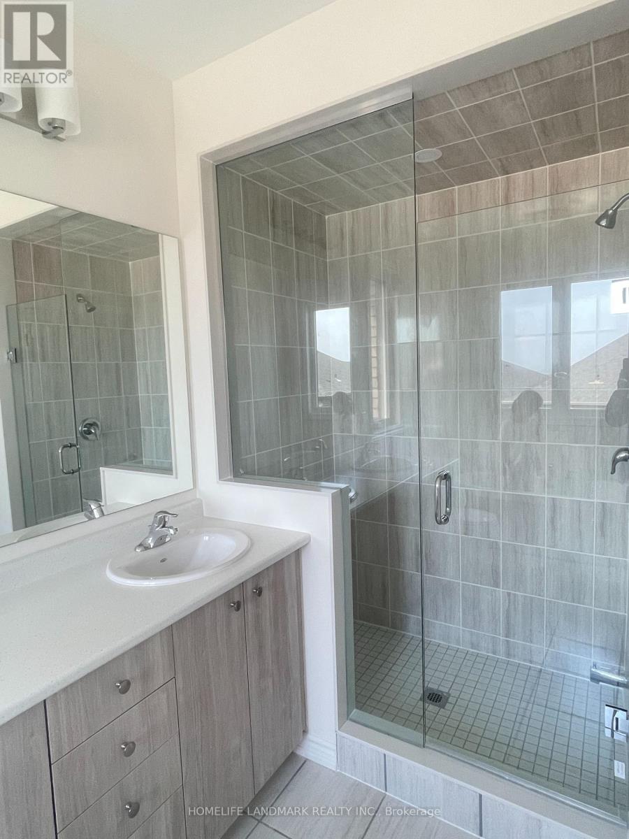 1017 Pisces Trail, Pickering, Ontario  L1X 0P7 - Photo 7 - E12773040