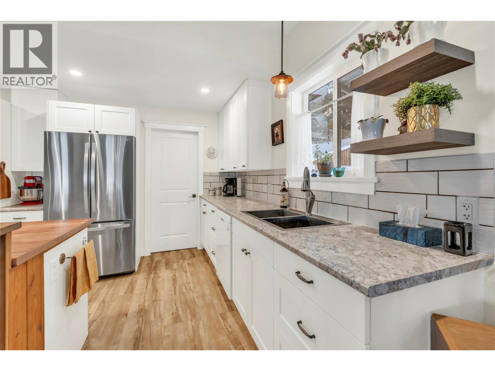 451 Princeton Summerland Road, Princeton, British Columbia  V0X 1W0 - Photo 10 - 10372874