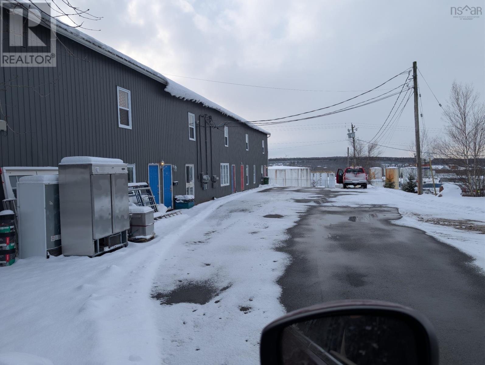 233 Industrial Avenue, Truro, Nova Scotia  B2N 6V3 - Photo 3 - 202601836