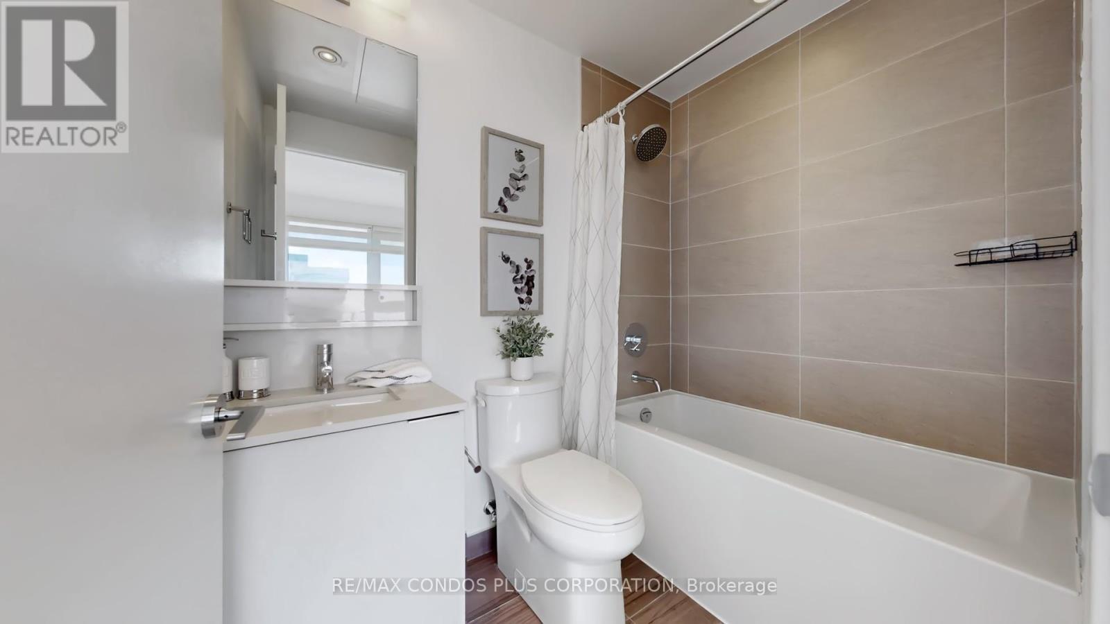 1909 - 5 Buttermill Avenue, Vaughan, Ontario  L4K 0J5 - Photo 15 - N12773066