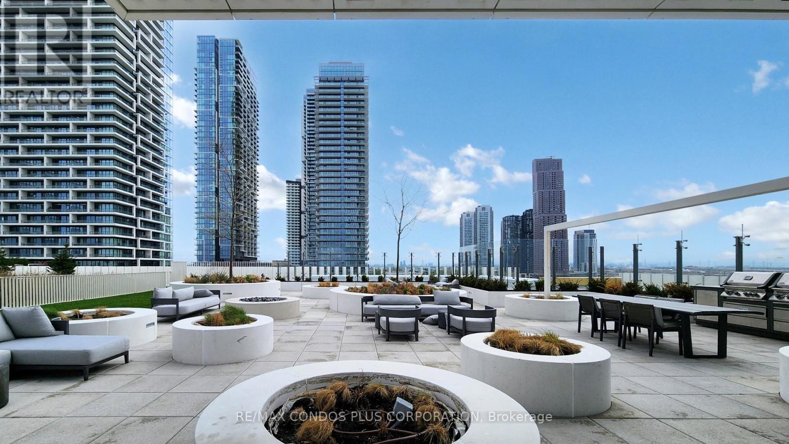 1909 - 5 Buttermill Avenue, Vaughan, Ontario  L4K 0J5 - Photo 31 - N12773066