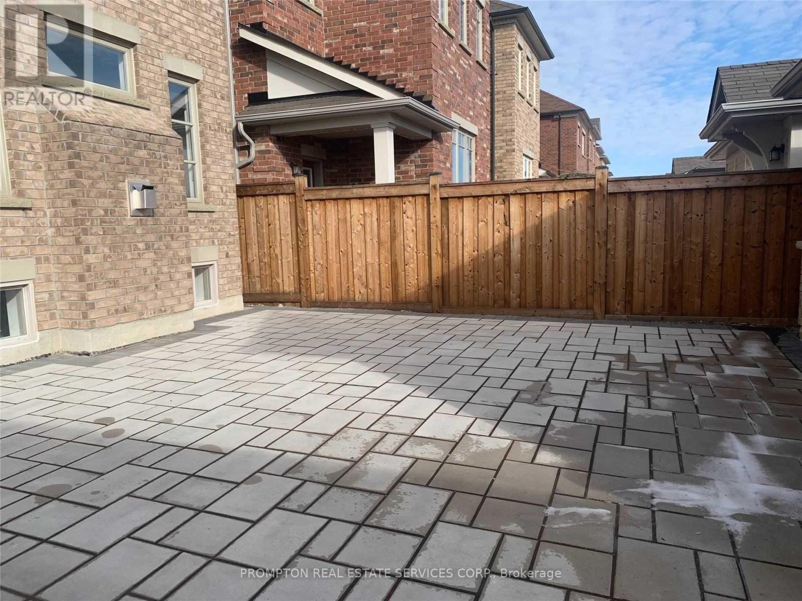 33 Calamint Lane, Richmond Hill, Ontario  L4E 1C3 - Photo 33 - N12773072