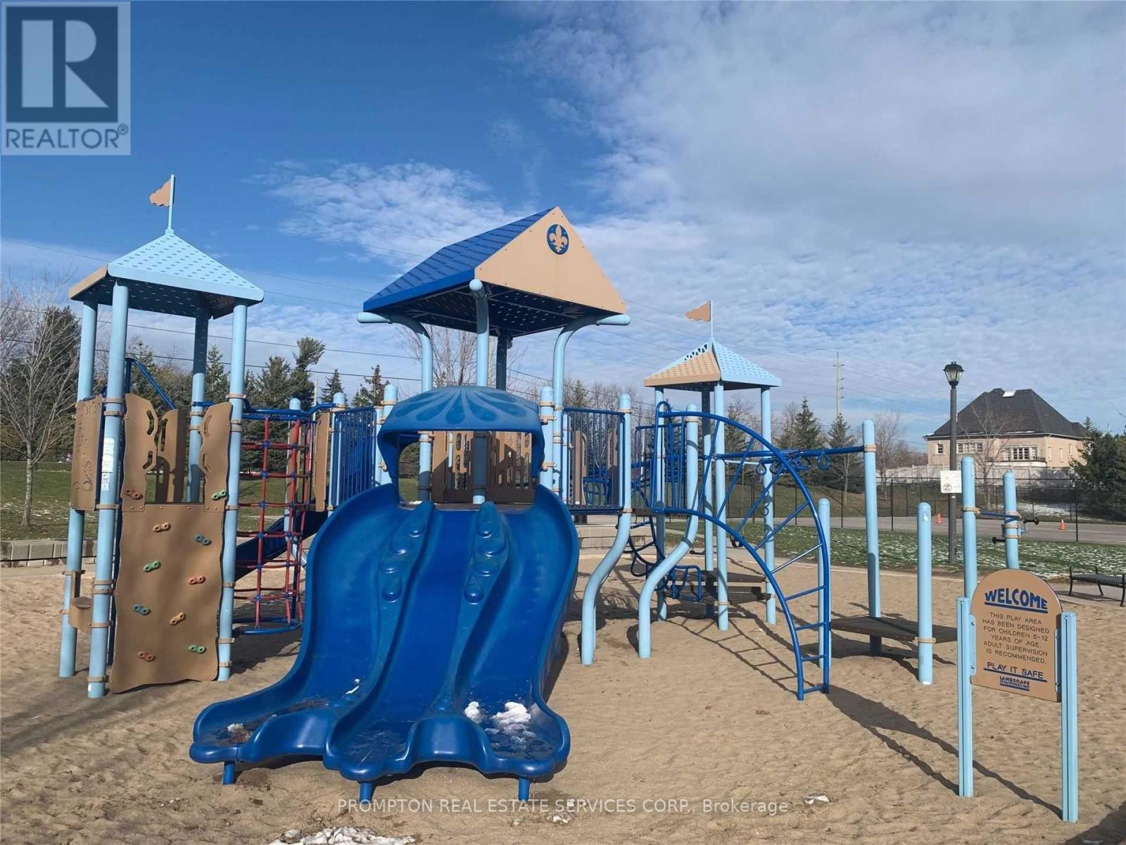 33 Calamint Lane, Richmond Hill, Ontario  L4E 1C3 - Photo 38 - N12773072