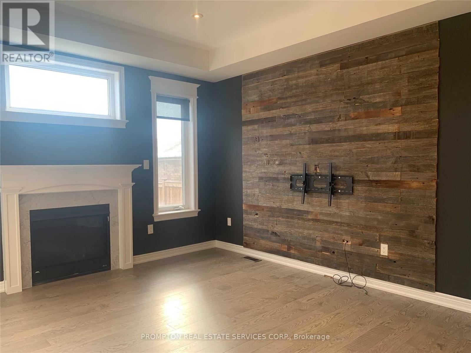 33 Calamint Lane, Richmond Hill, Ontario  L4E 1C3 - Photo 6 - N12773072