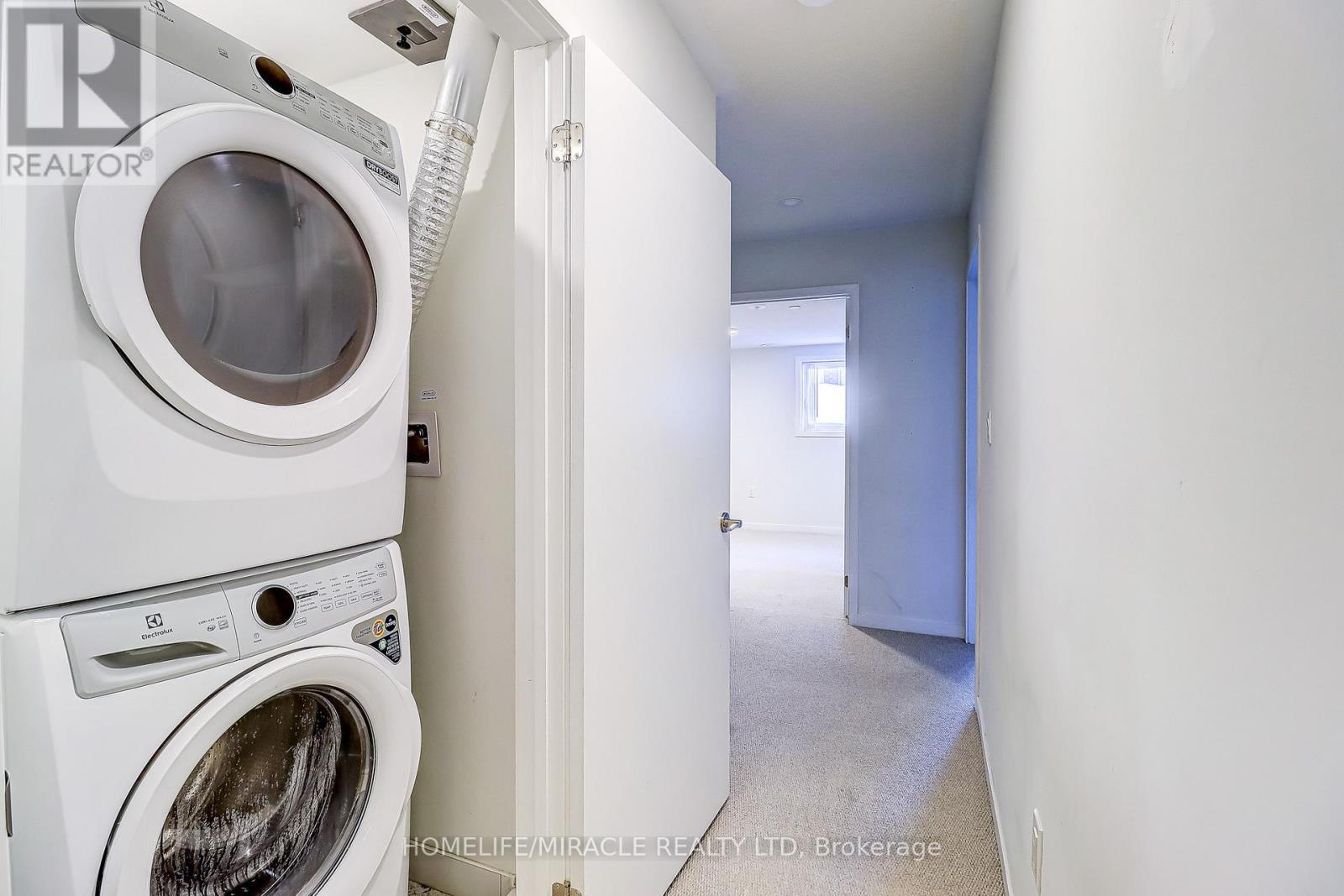 185 - 141 Honeycrisp Crescent, Vaughan, Ontario  L4K 5Z8 - Photo 22 - N12773162