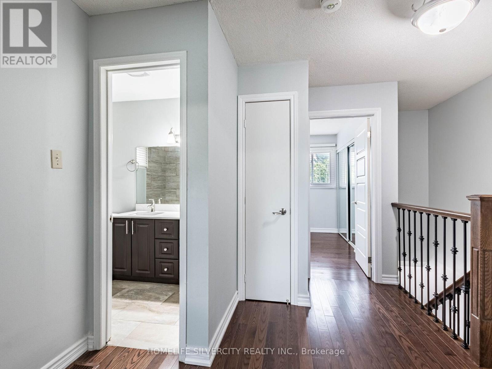 1 - 30 Castlehill Road, Brampton, Ontario  L6X 4E2 - Photo 28 - W12773006