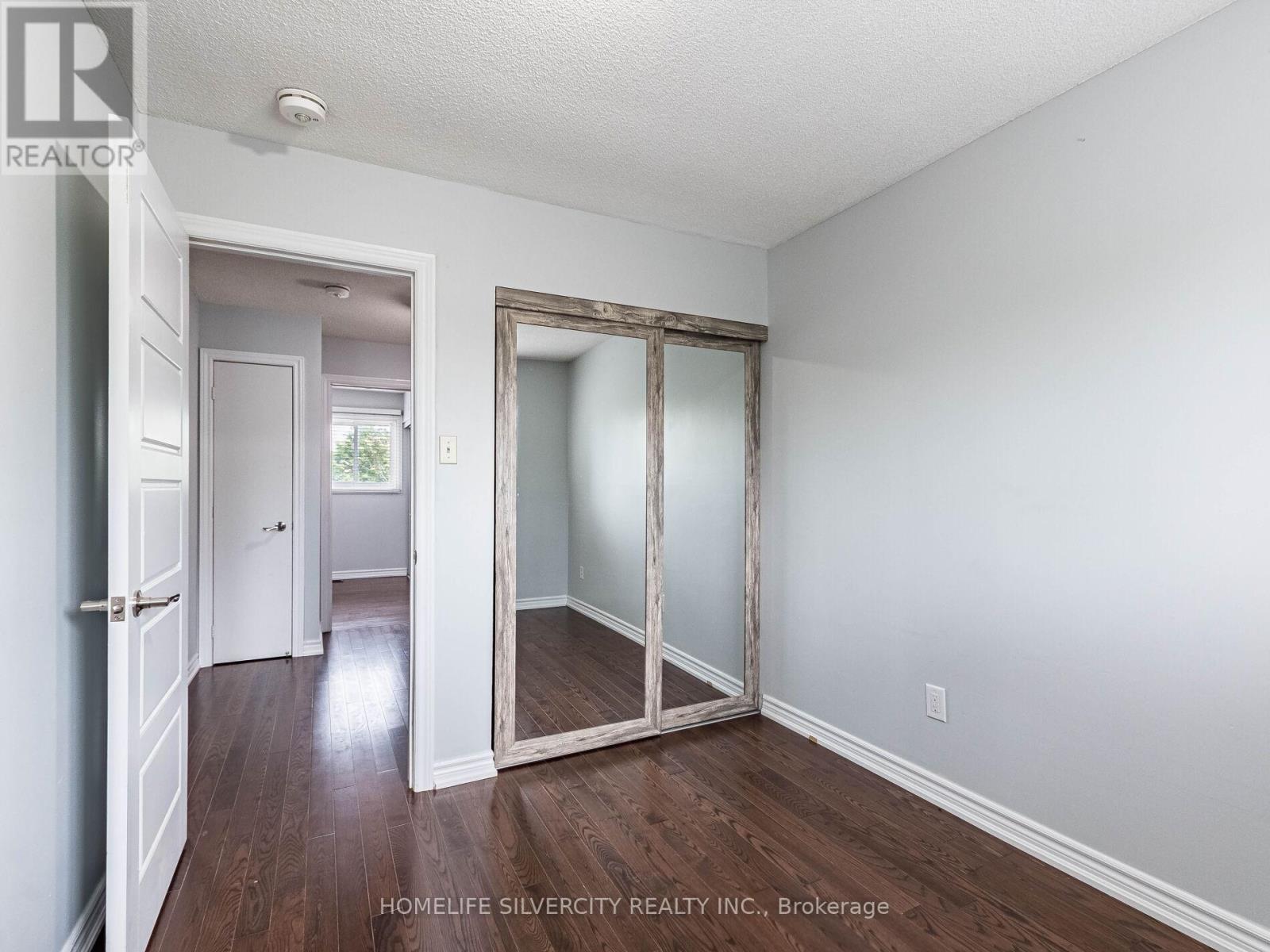 1 - 30 Castlehill Road, Brampton, Ontario  L6X 4E2 - Photo 34 - W12773006