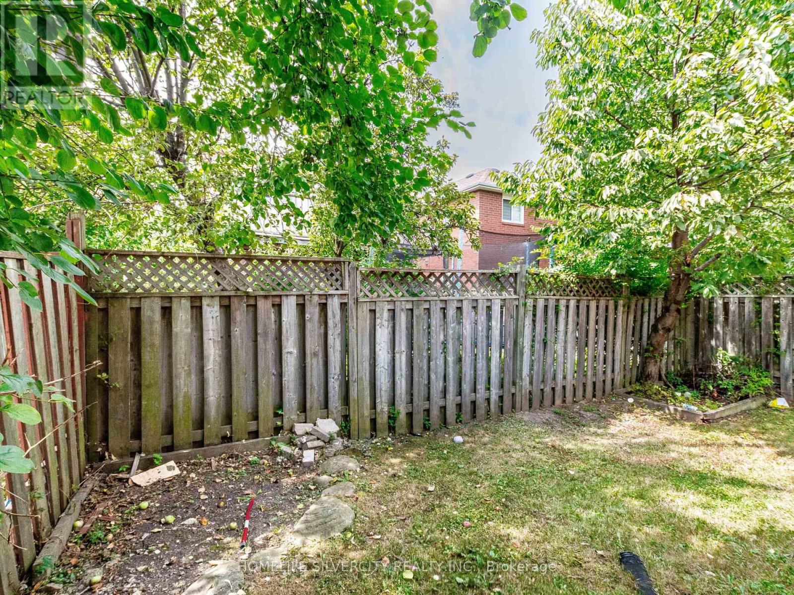 1 - 30 Castlehill Road, Brampton, Ontario  L6X 4E2 - Photo 40 - W12773006