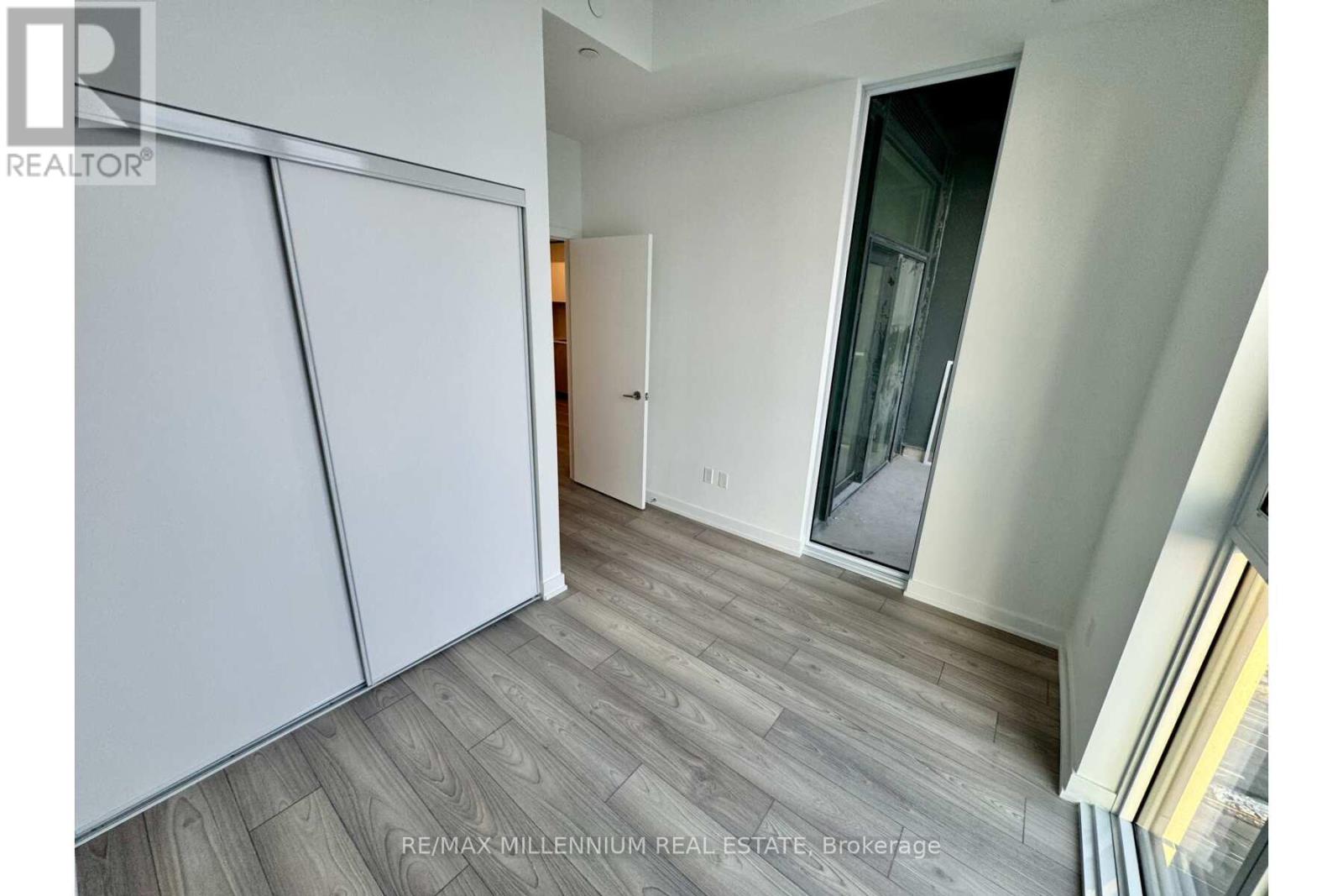 814 - 1007 The Queensway W, Toronto, Ontario  M8Z 6C7 - Photo 11 - W12773010