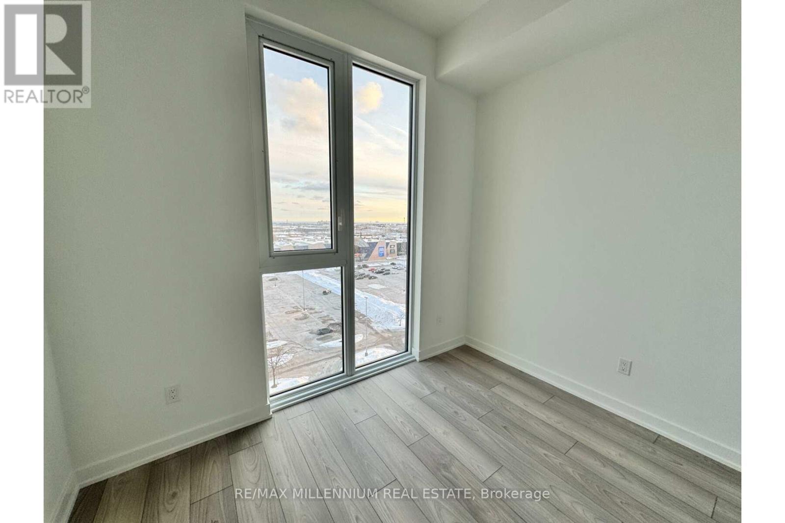 814 - 1007 The Queensway W, Toronto, Ontario  M8Z 6C7 - Photo 12 - W12773010