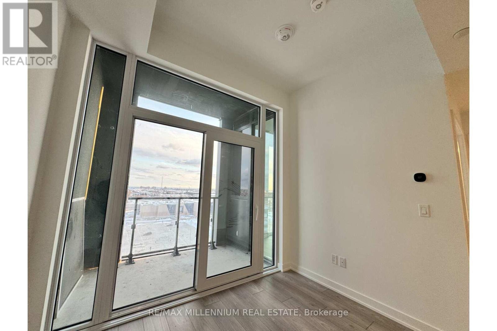 814 - 1007 The Queensway W, Toronto, Ontario  M8Z 6C7 - Photo 14 - W12773010