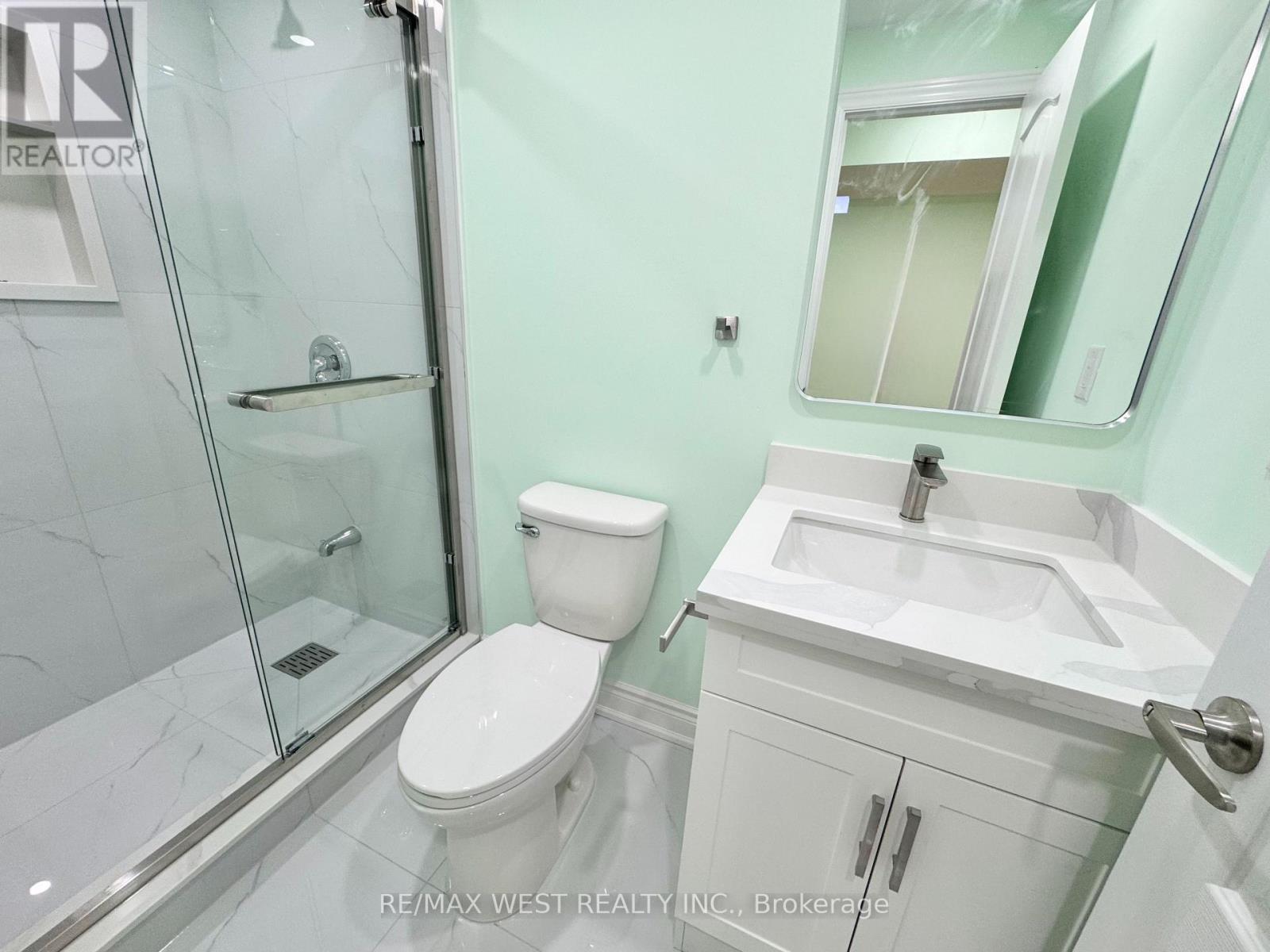 269 Pressed Brick Drive, Brampton, Ontario  L6V 4L2 - Photo 32 - W12773076