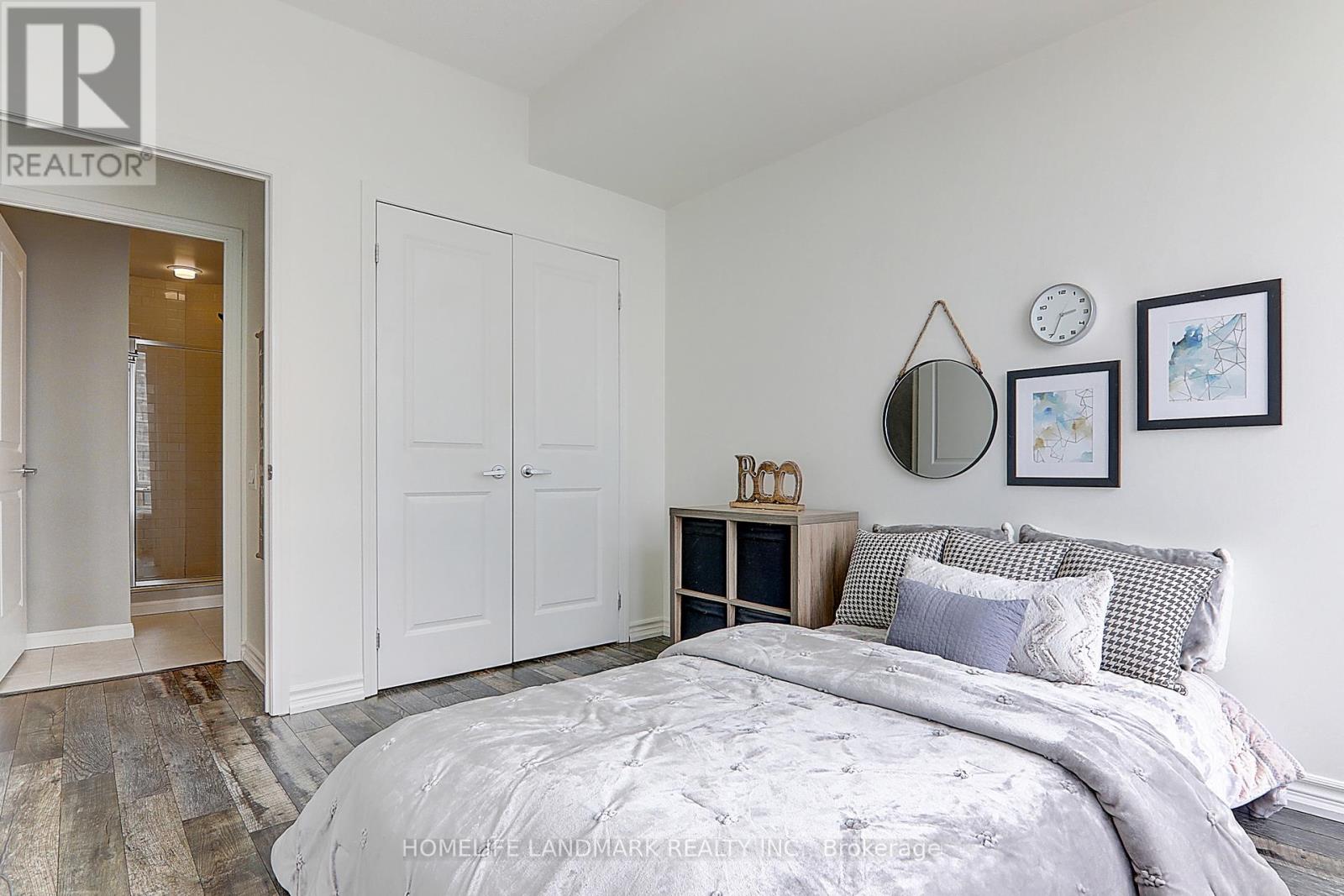 1811 - 15 Windermere Avenue, Toronto, Ontario  M6S 5A2 - Photo 16 - W12773088