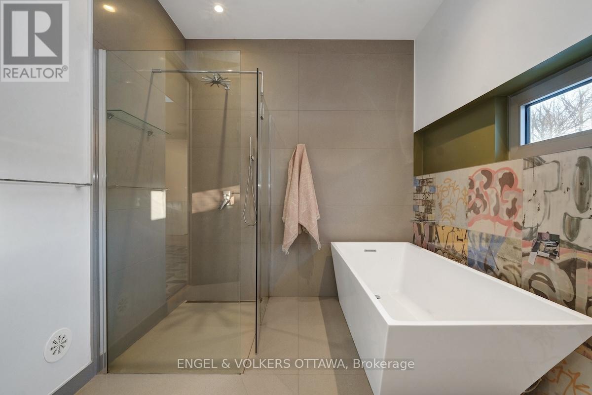 608 Byron Avenue, Ottawa, Ontario  K2A 0E5 - Photo 35 - X12772598